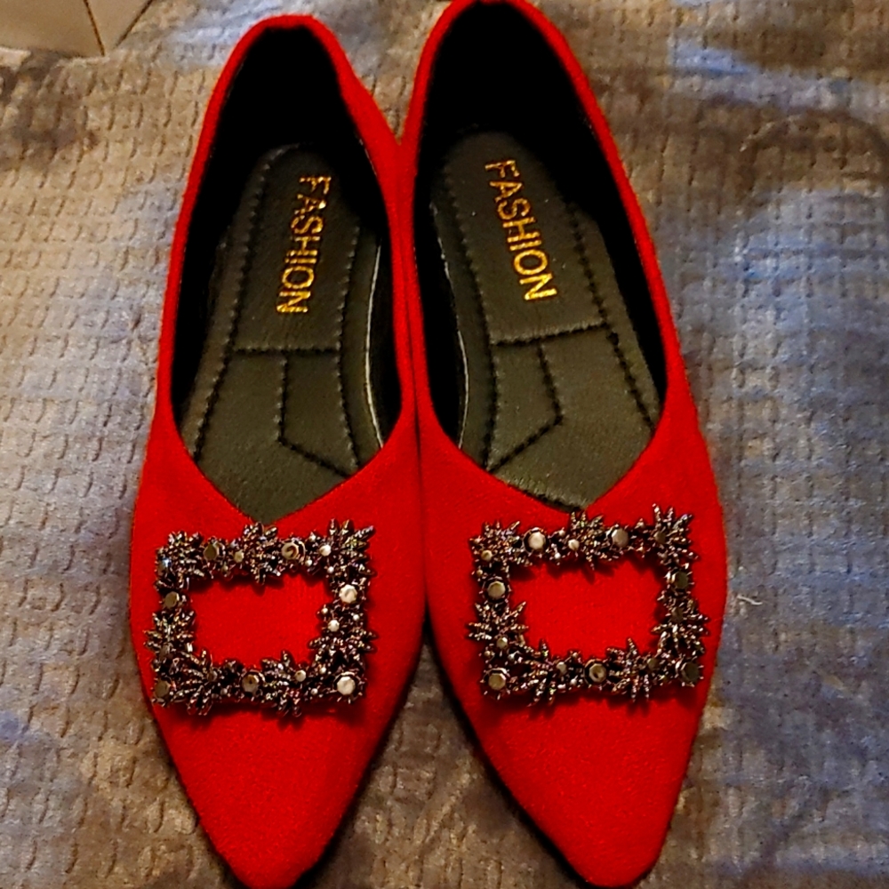 Woman's red flats